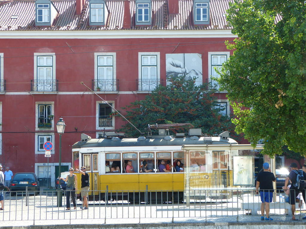 Bairrus Lisbon Apartments - Alfama Eksteriør billede